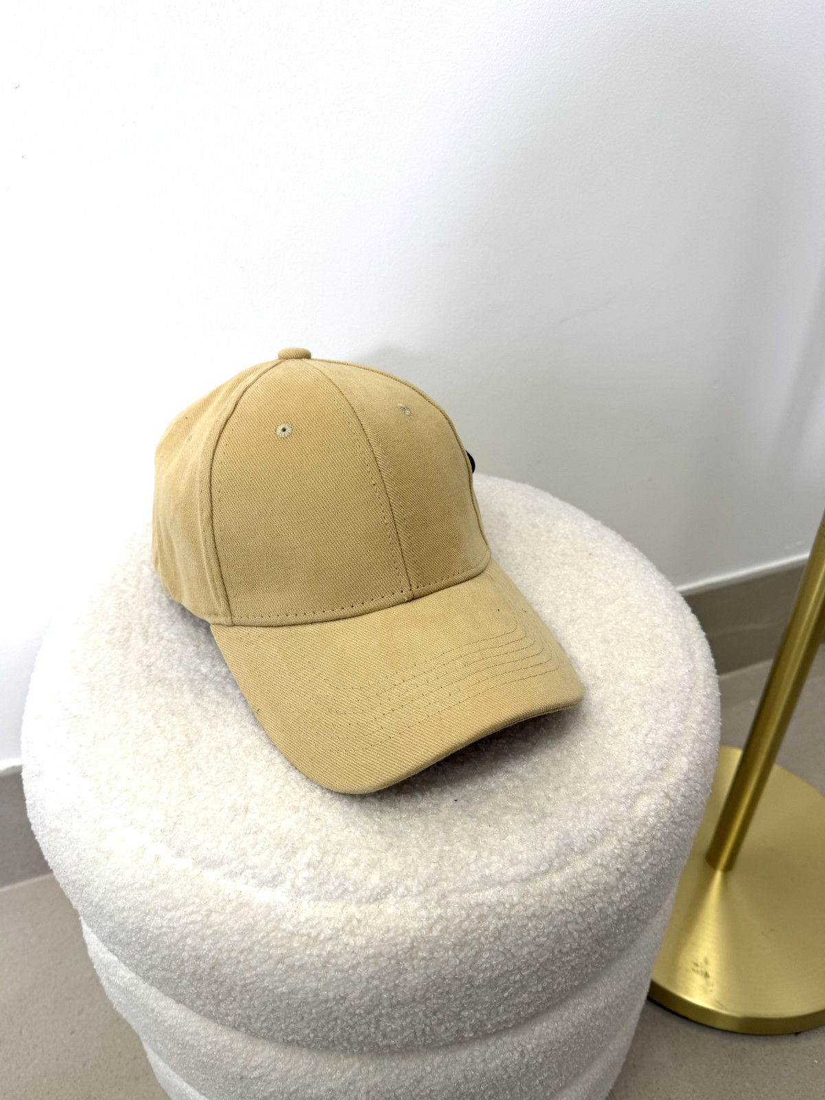 gorra tejido algodon mostaza