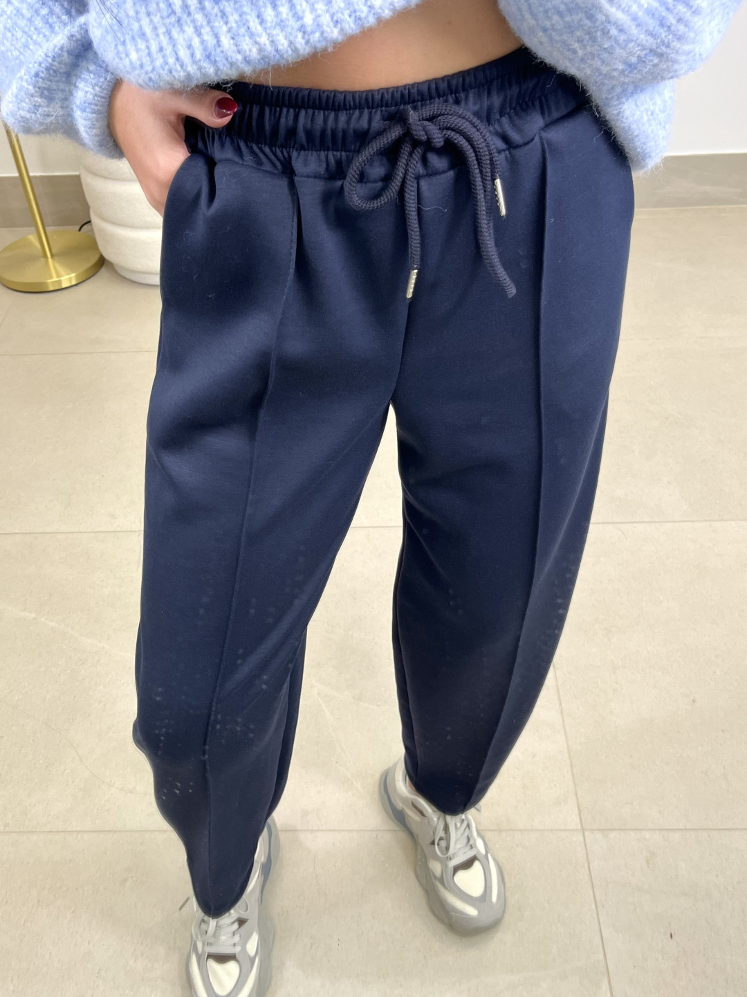 pantalon felpa tipo balloon