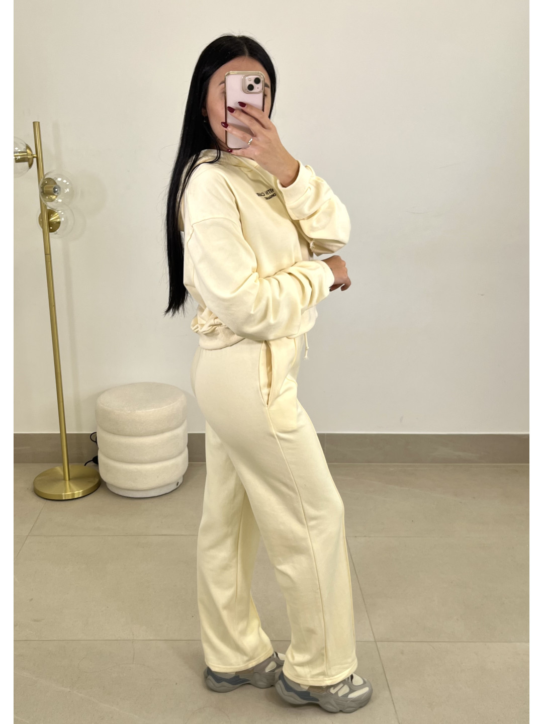 conjunto felpa handle with care