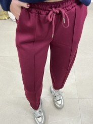 pantalon felpa tipo balloon tinto