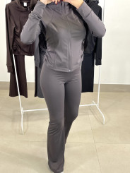 Conjunto deportivo dos piezas BZM029