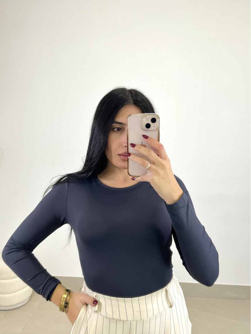 Camiseta licra fria escote redondo