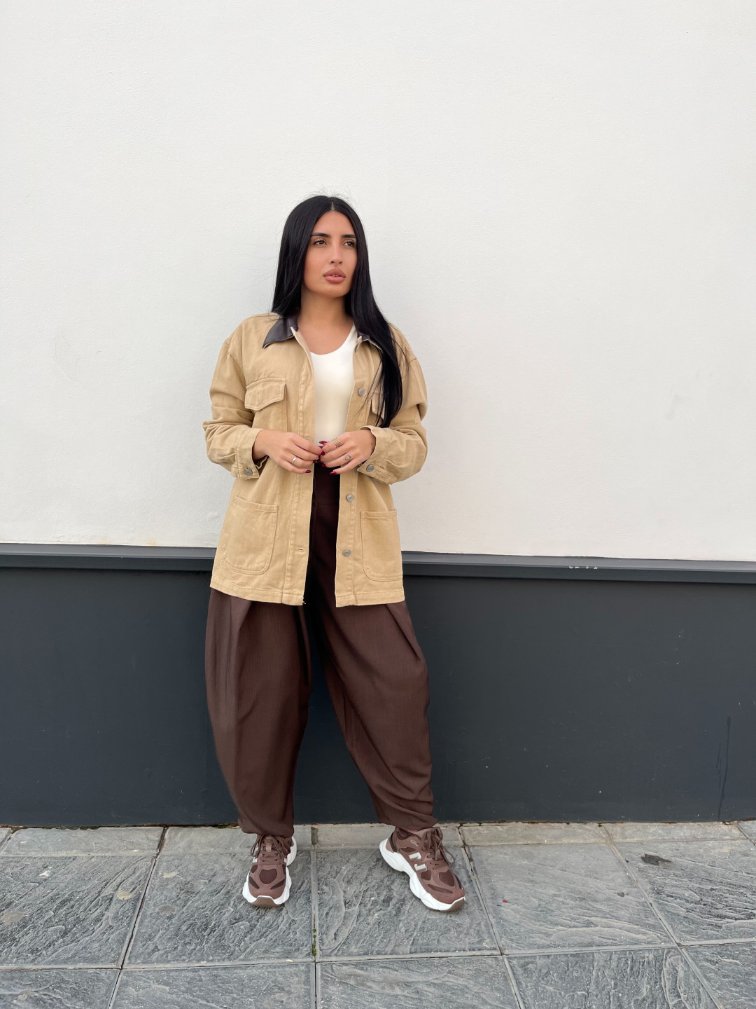 Chaqueta combinada cuello polipiel oversize