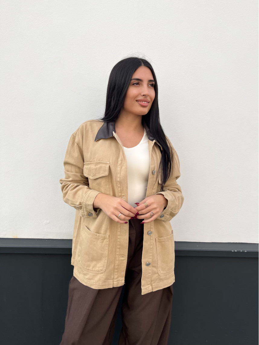 Chaqueta combinada cuello polipiel oversize