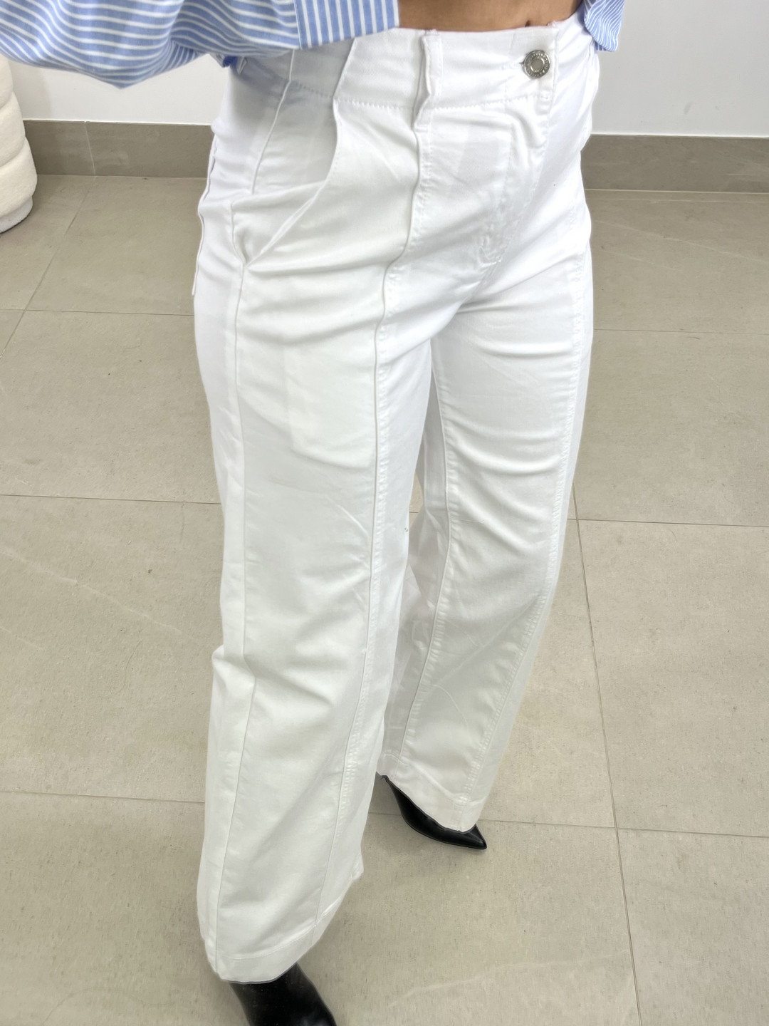 vaquero blanco cinturon