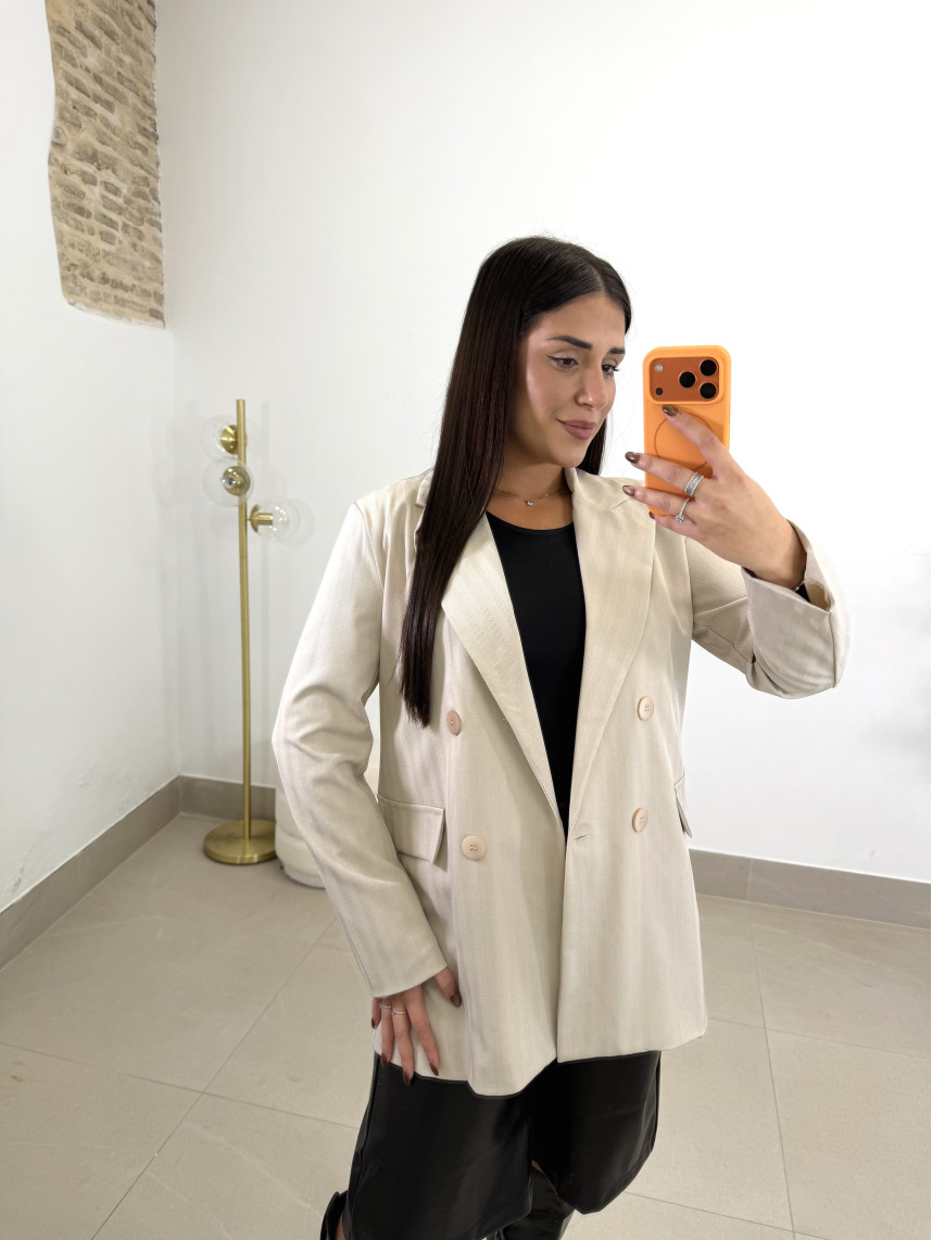 blazer estructura beige