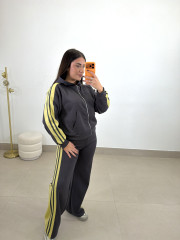 conjunto selena gris oscuro/verde