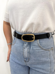 Cinturon hebilla dorada ovalada