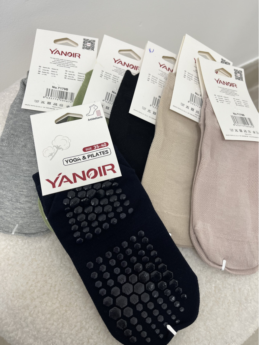 Calcetin basico corto