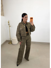 Cazadora vaquero gepardo