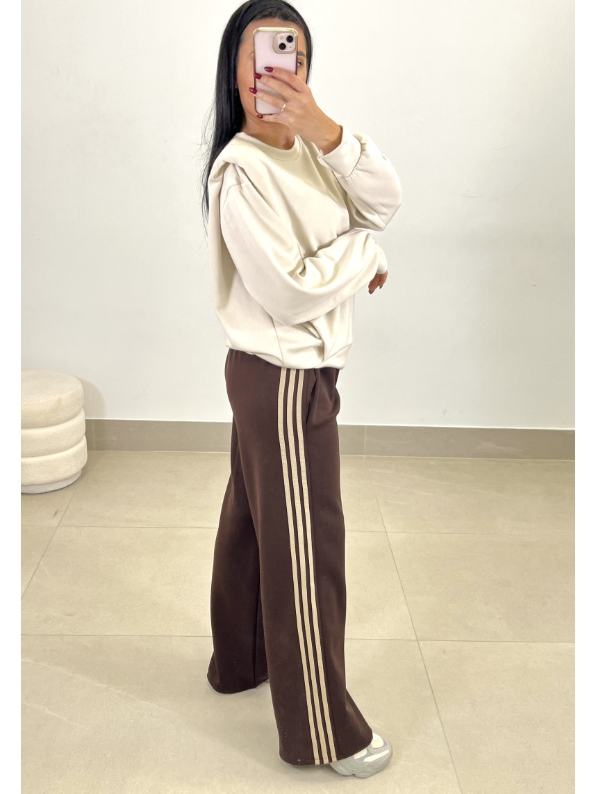 Pantalon marron felpa raya lateral beige