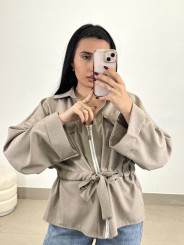 Chaqueta fruncida topo