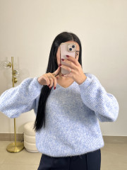 jersey basico cuello pico celeste