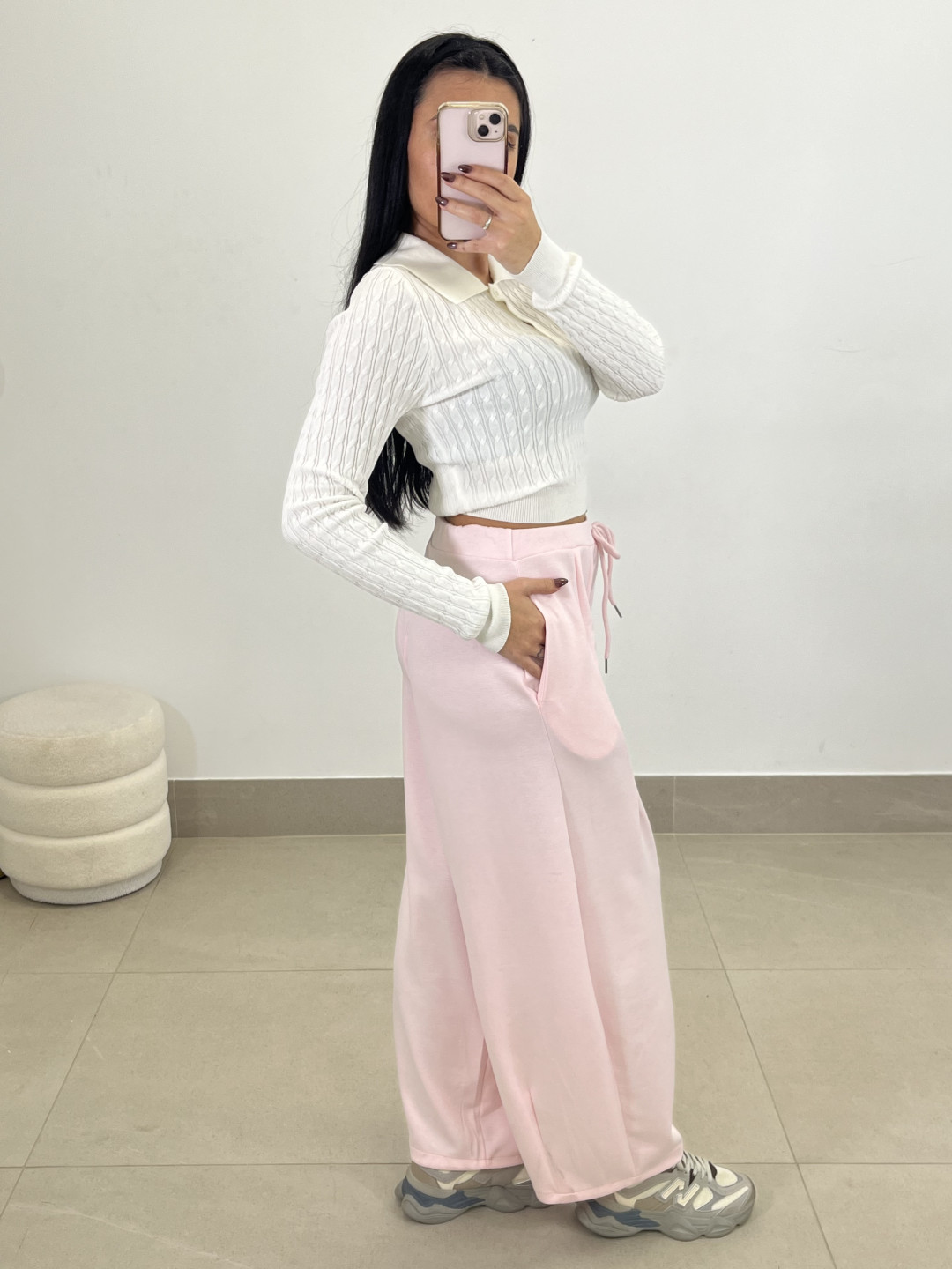 pantalon felpa tipo barrel rosa