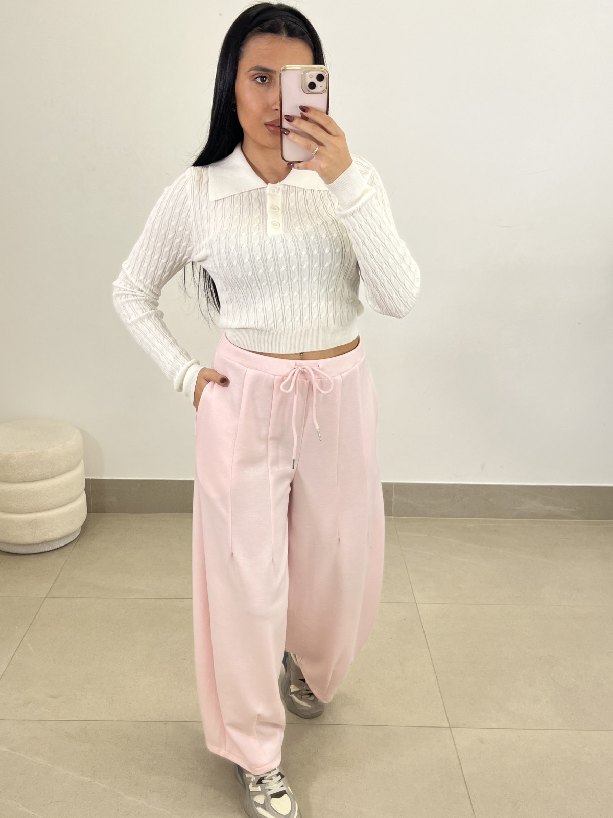 pantalon felpa tipo barrel rosa