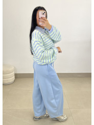 pantalon felpa tipo barrel celeste