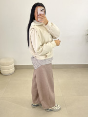 pantalon felpa tipo barrel camel