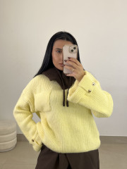 Jersey carolina amarillo