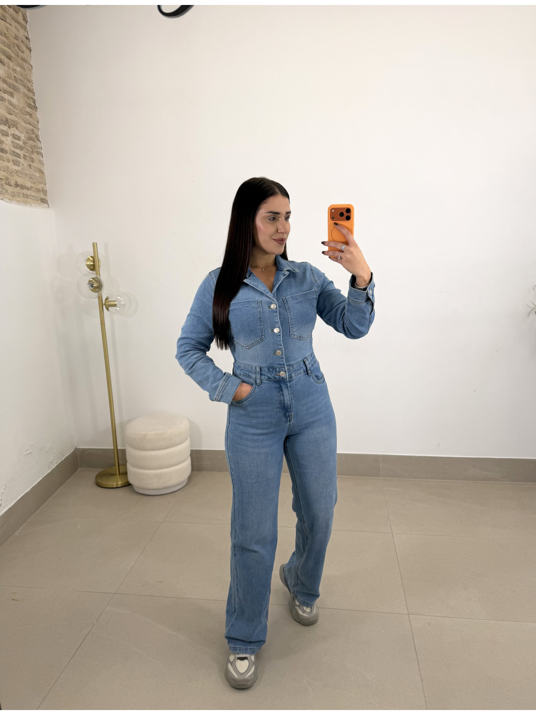 mono vaquero cuello pico