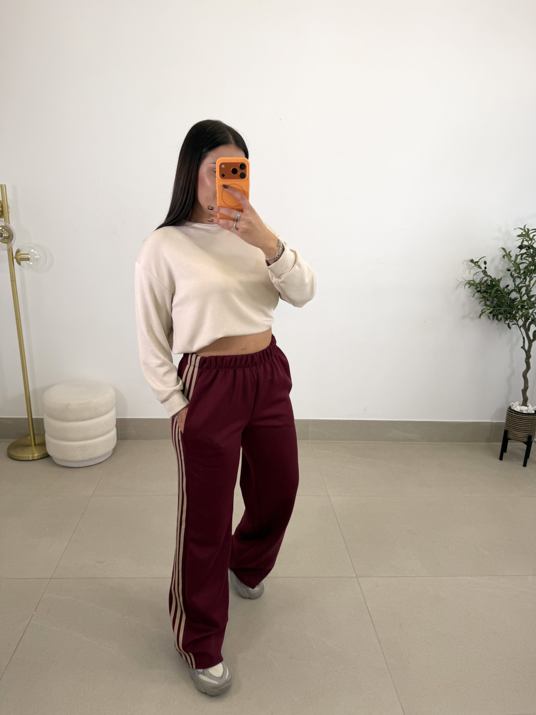 pantalon tinto felpa raya lateral beige