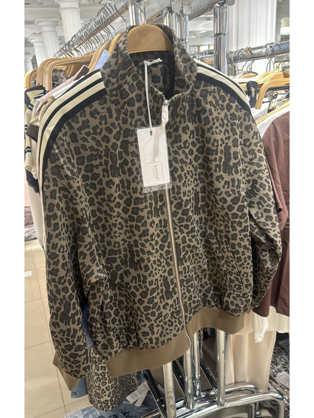 Bomber leopardo