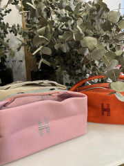 Neceser cuadrado tipo H