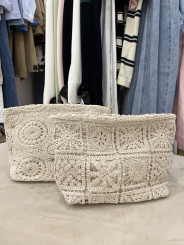 neceser perforado beige