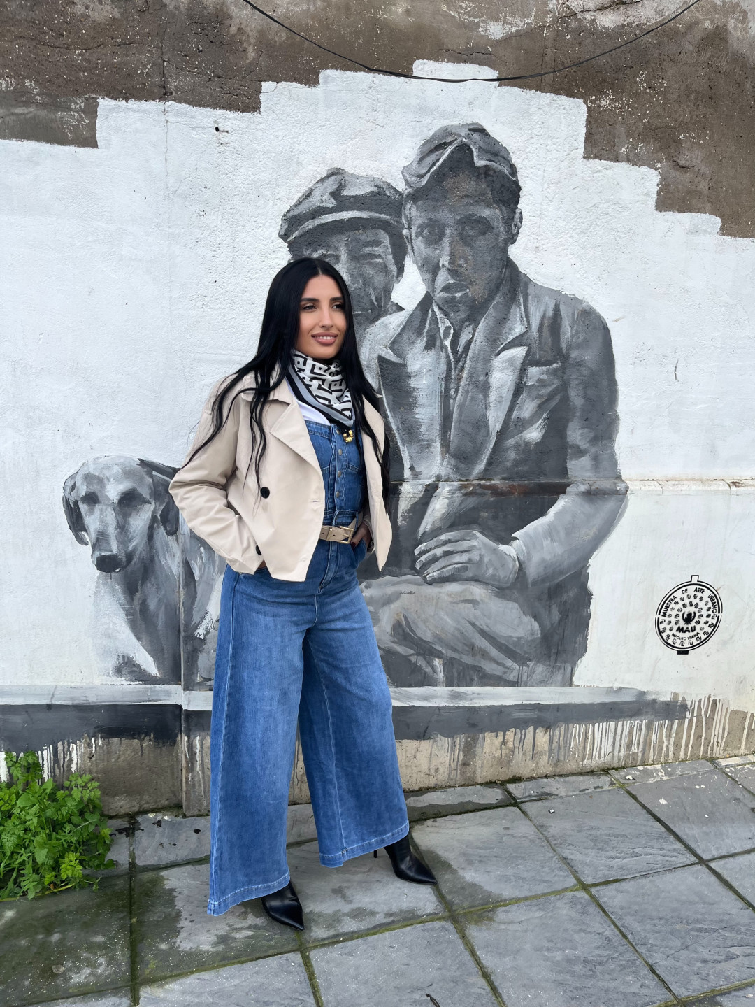 Gabardina crop camel