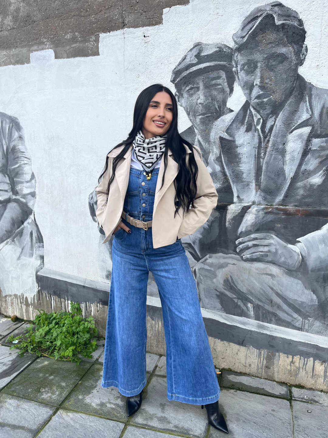 Gabardina crop camel