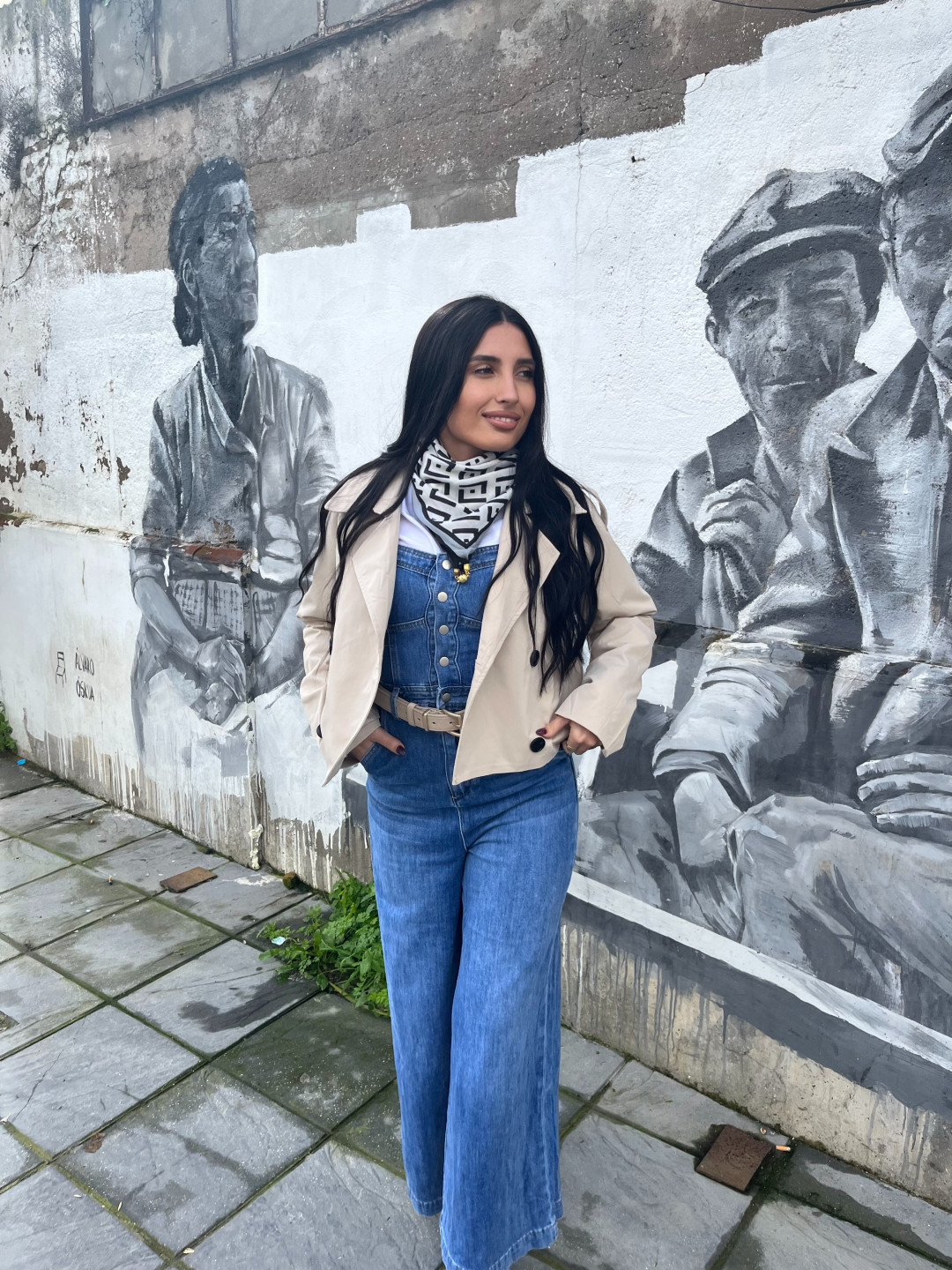 Gabardina crop camel