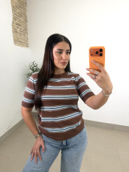 camiseta punto rayas marron