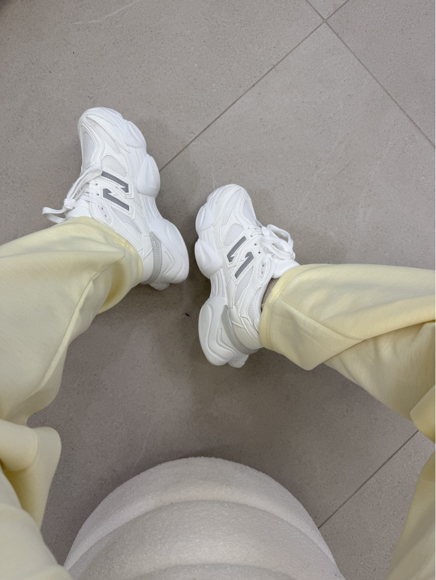 Zapatillas deportivas blancas/plata