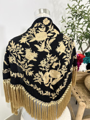 Mantón negro dorado 1