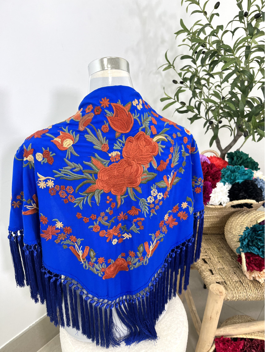Mantón azul flor naranja 1