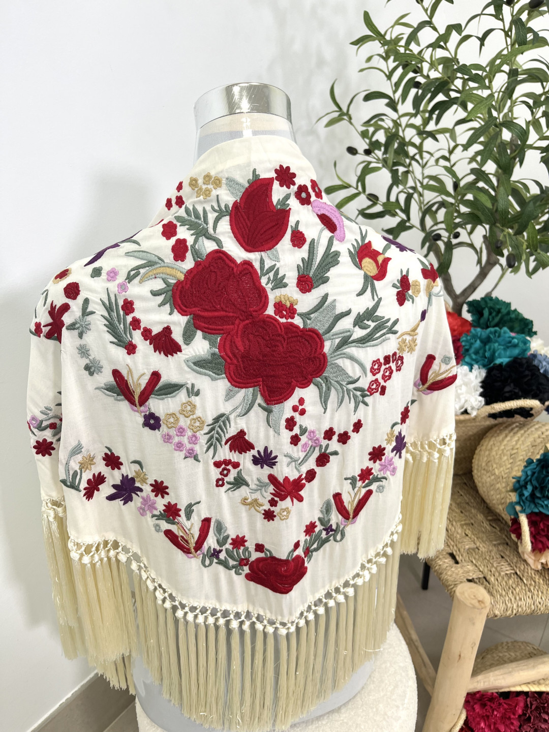 Mantón beige/rojo 1