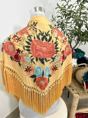 Mantón amarillo/naranja 1