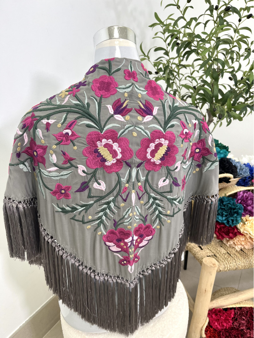 Mantón gris/bugamvilla 1