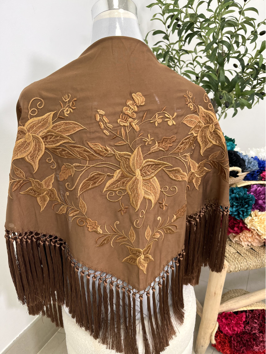 Mantón seda color tierra 2