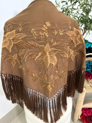 Mantón seda color tierra 2