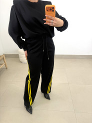 Pantalon felpa raya amarilla