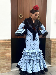 vestido Macu celeste lunar negro