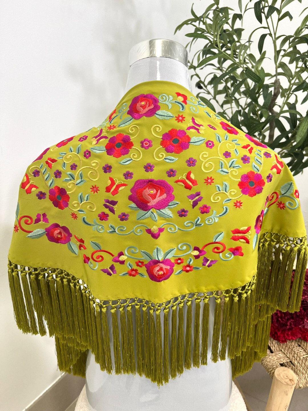 manton niña  lima flores