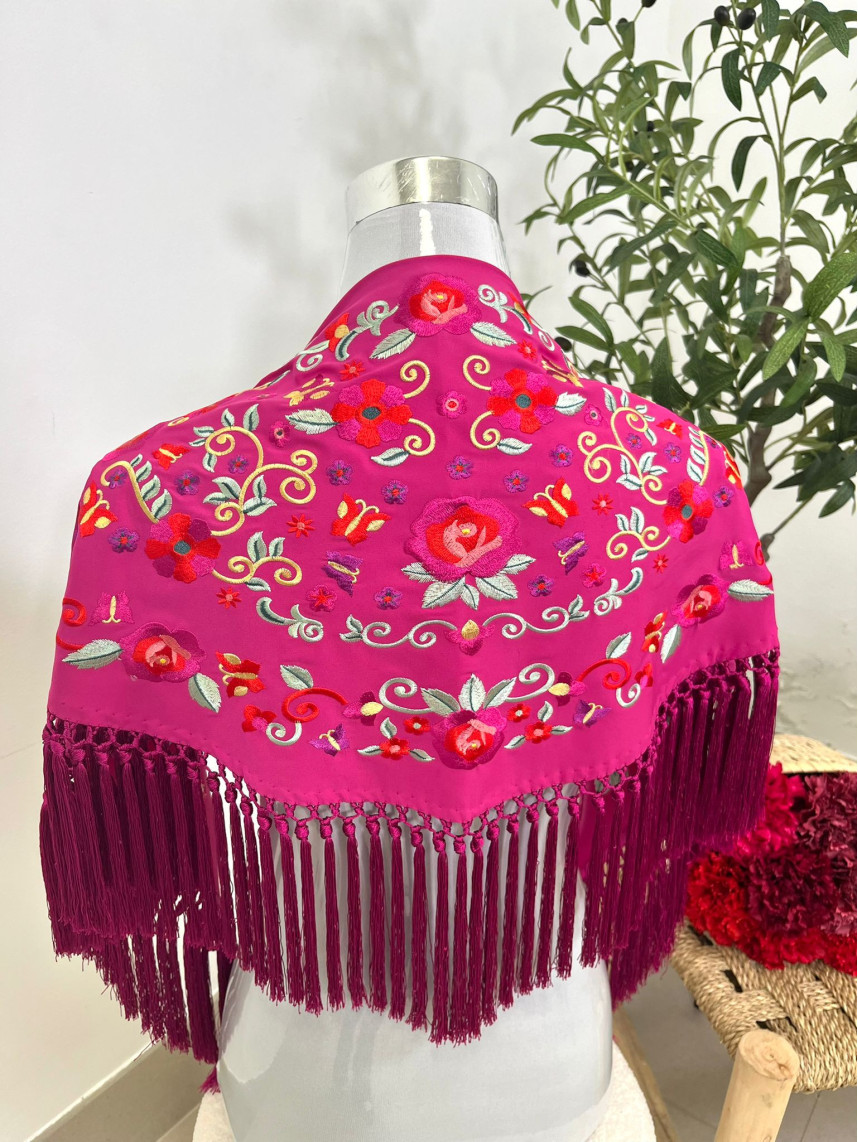 manton niña fucsia flores