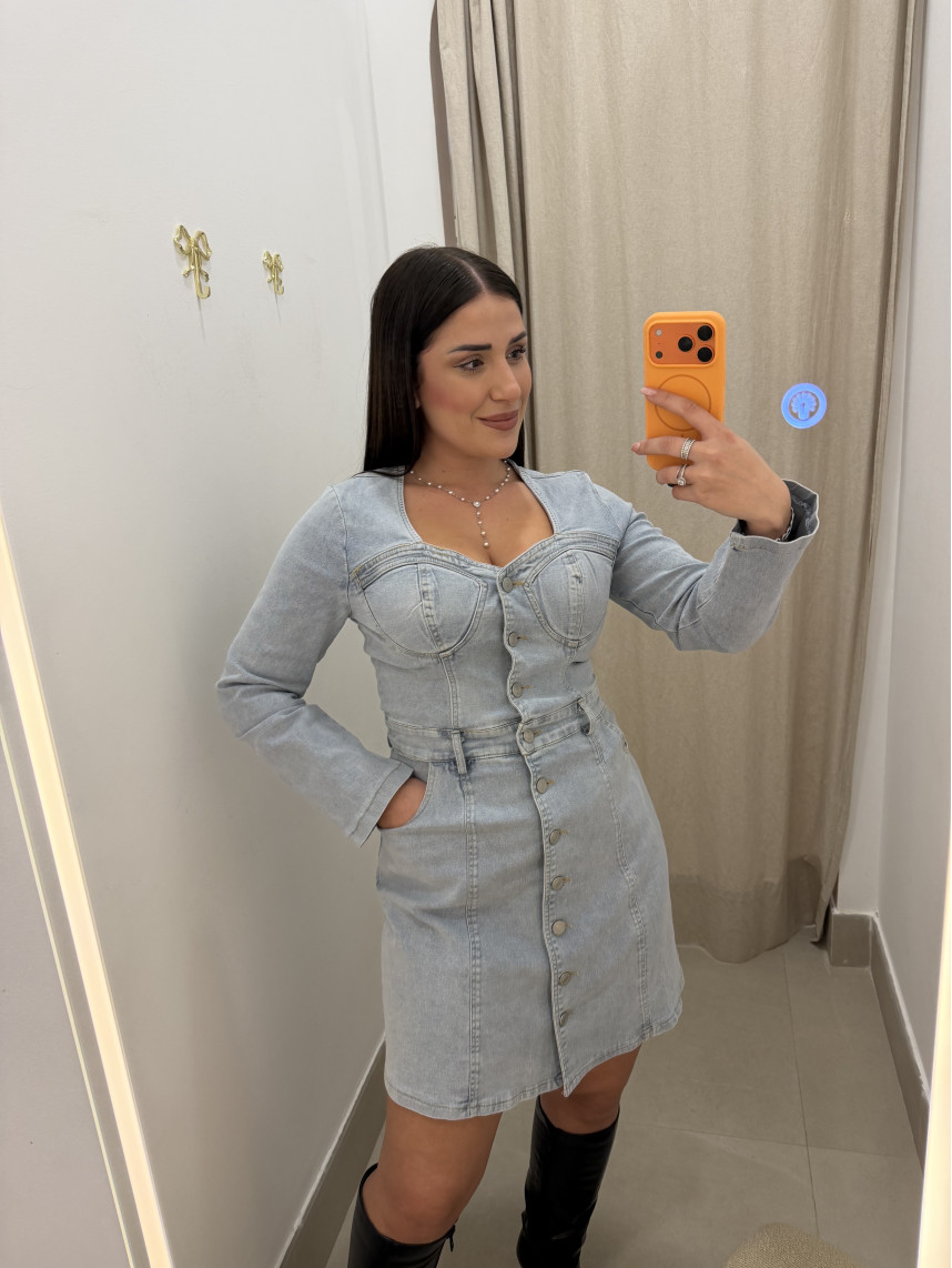 Vestido vaquero escote corazon