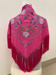 Manton seda rosa con flores lilas