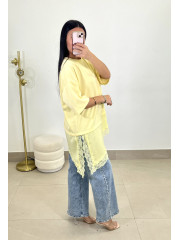 CAMISETA DETALLE ENCAJE ASIMETRICO amarillo