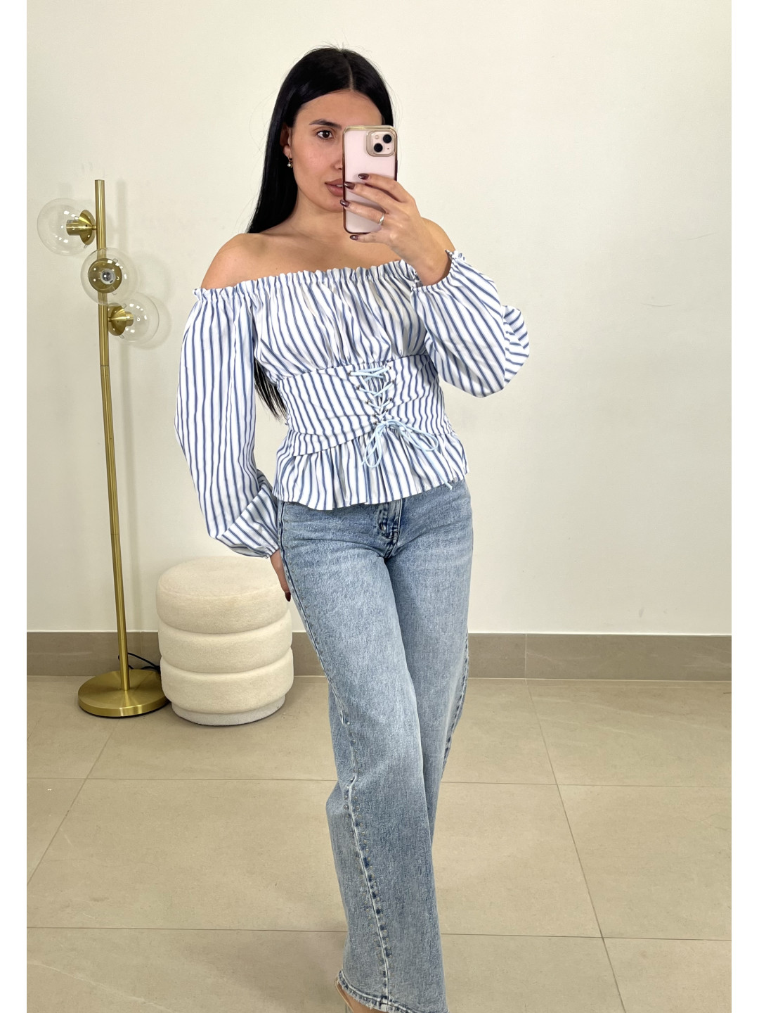 BLUSA EFECTO CORSE fondo blanco