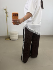 PANTALON RAYA LATERAL ANIMAL PRINT negro