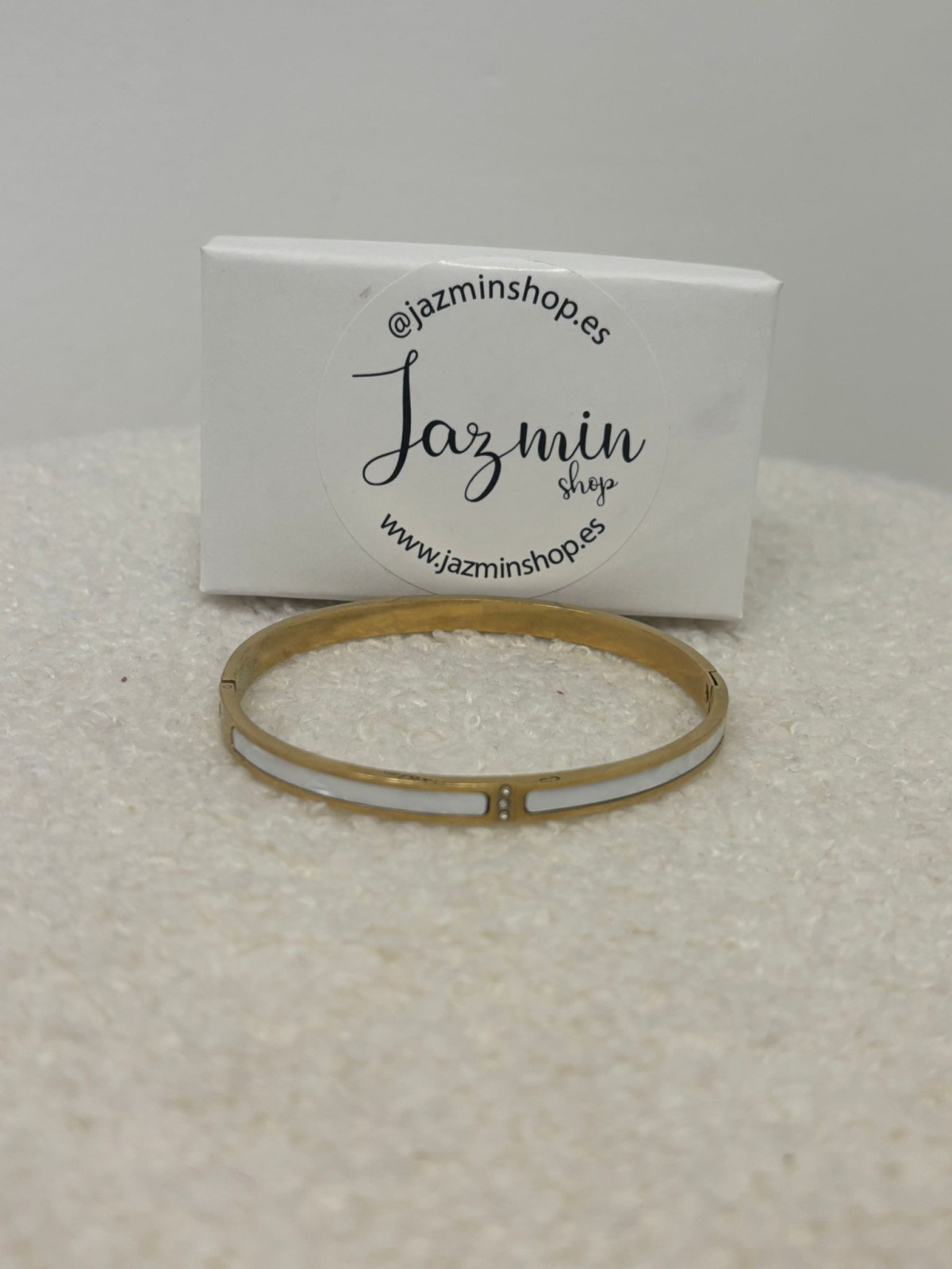 Brazalete dorado ancho carey