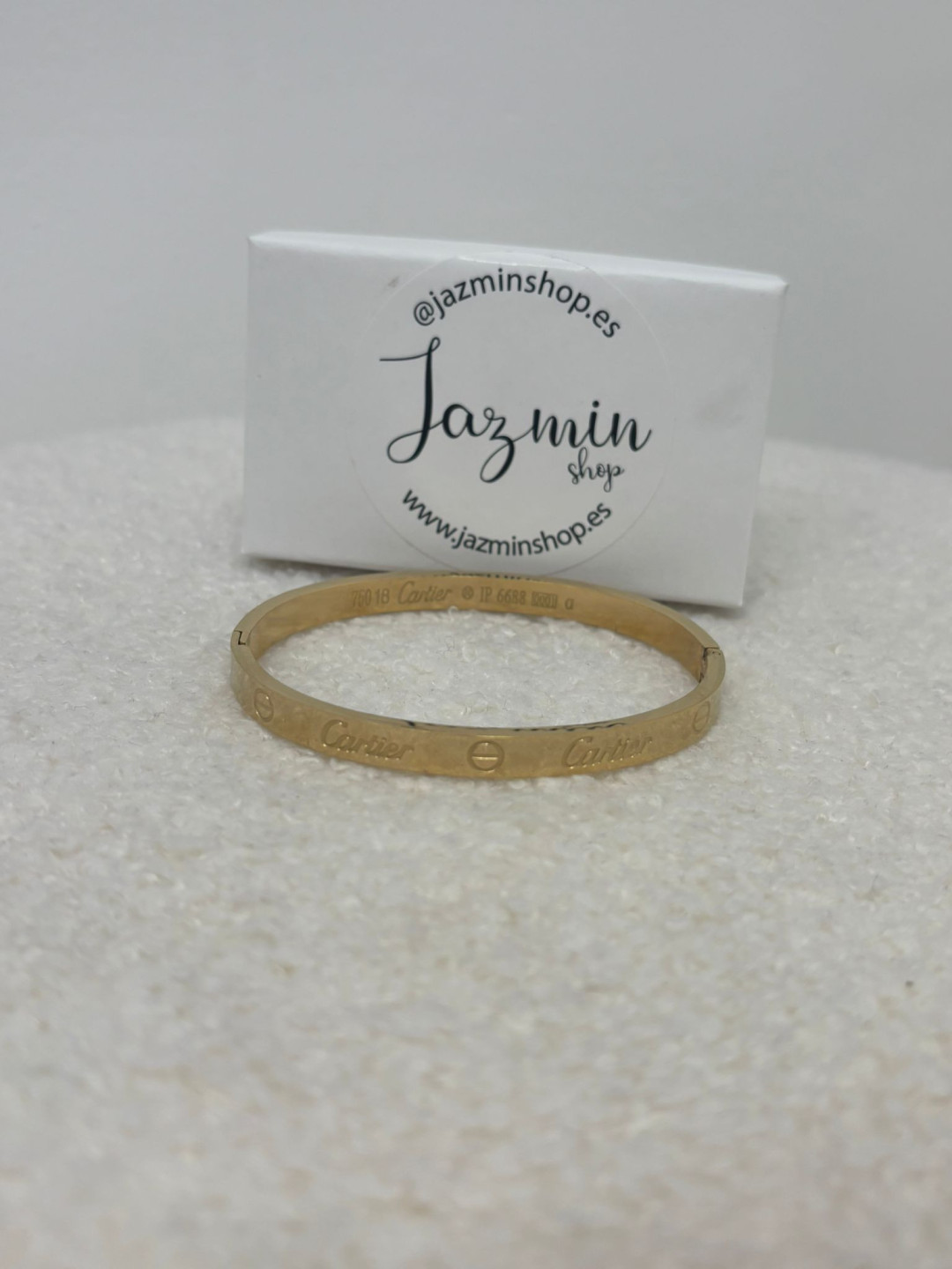 Brazalete basico detalles